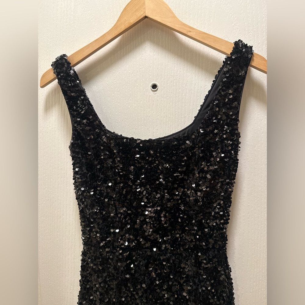 Helsi Marilyn Sequin Gown In Black Maxi dress with slit Size XS Preloved - Picture 7 of 8